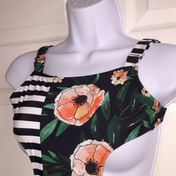 Cupshe Orange Green Black Striped Floral Swimsuit Bathing Suit Size Small - Picture 2 of 13